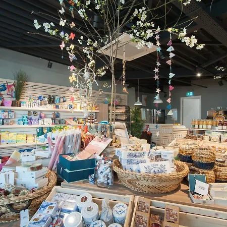 Holiday @ Sea Lodges 6 * Bloemendaal